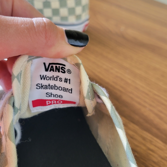 Checkered Vans - Picture 8 of 9